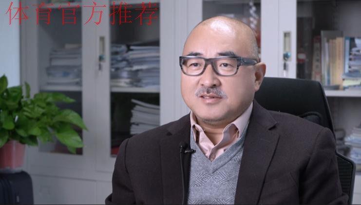 佟立新会见国际皮划艇联合会主席